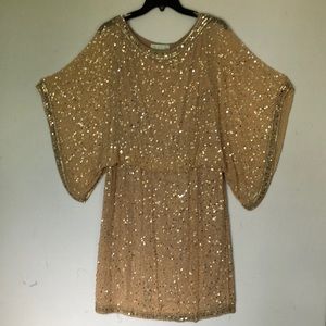 Ultra- Seqined Blush/Champagne flapper -style dress!